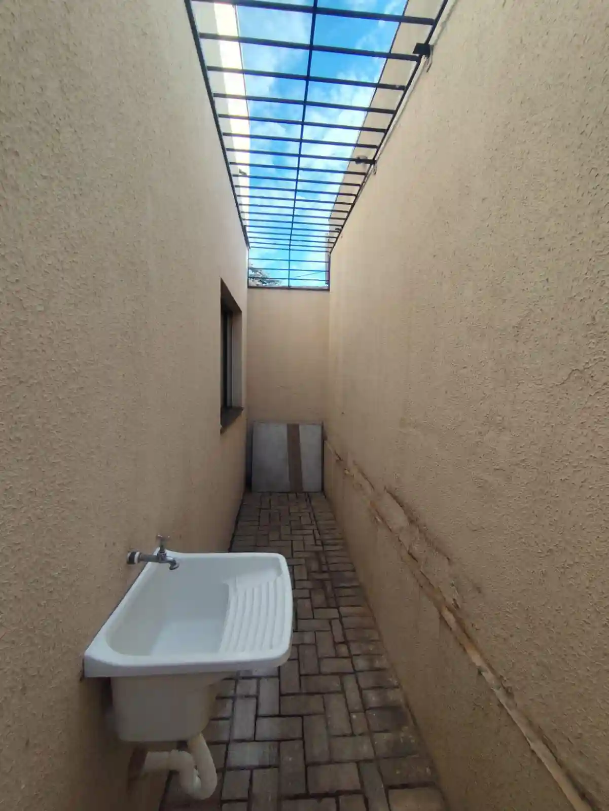 Conjunto Comercial / Sala com 3 quartos à venda, 100m² — foto 8 de 23