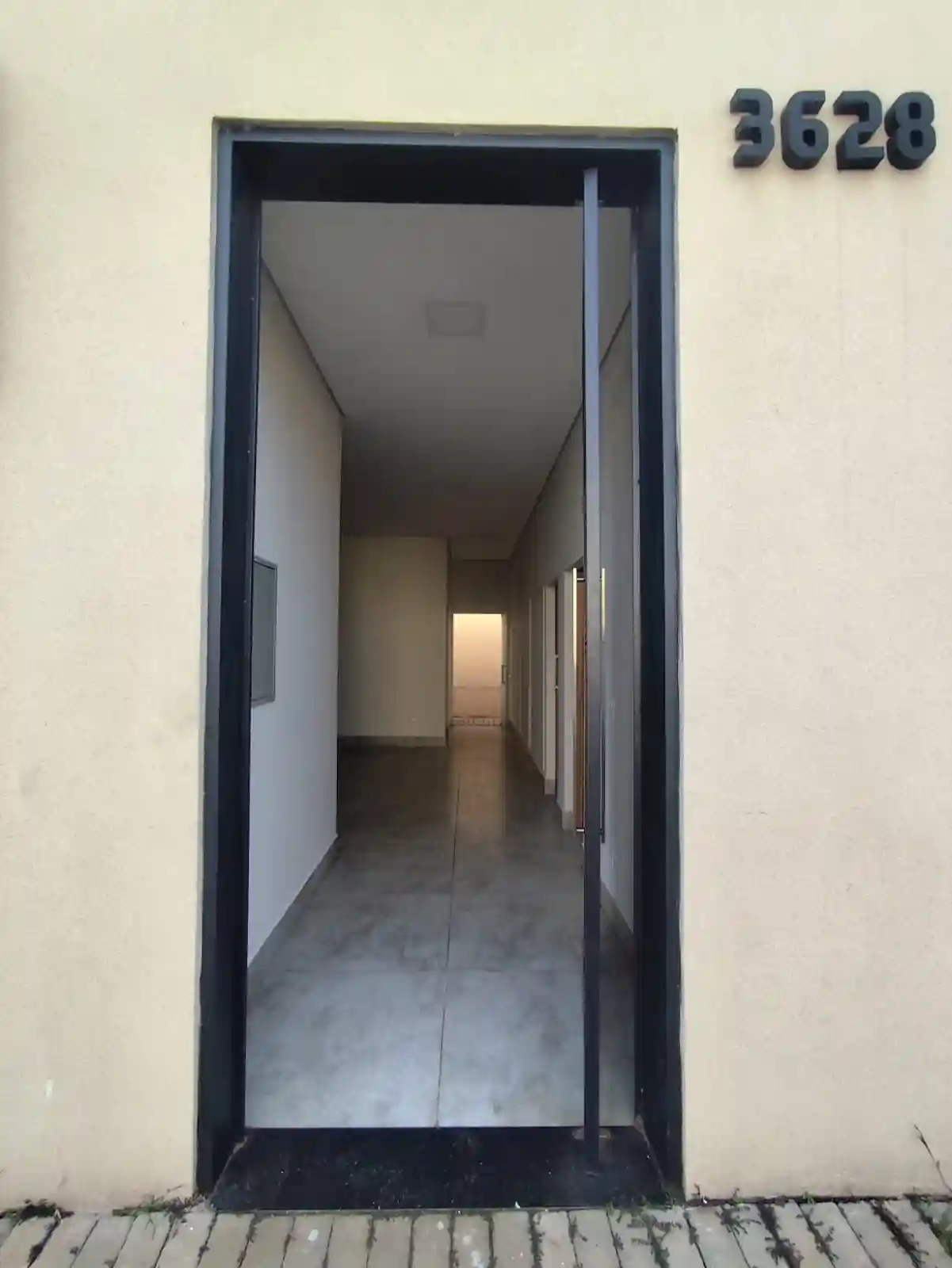 Conjunto Comercial / Sala com 3 quartos à venda, 100m² — foto 18 de 23