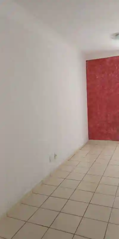 Casa com 3 quartos à venda, 70m² — foto 2 de 12