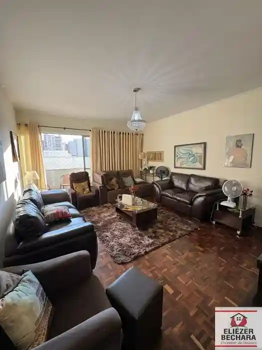 Apartamento com 3 quartos à venda, 200m² — foto 1 de 11