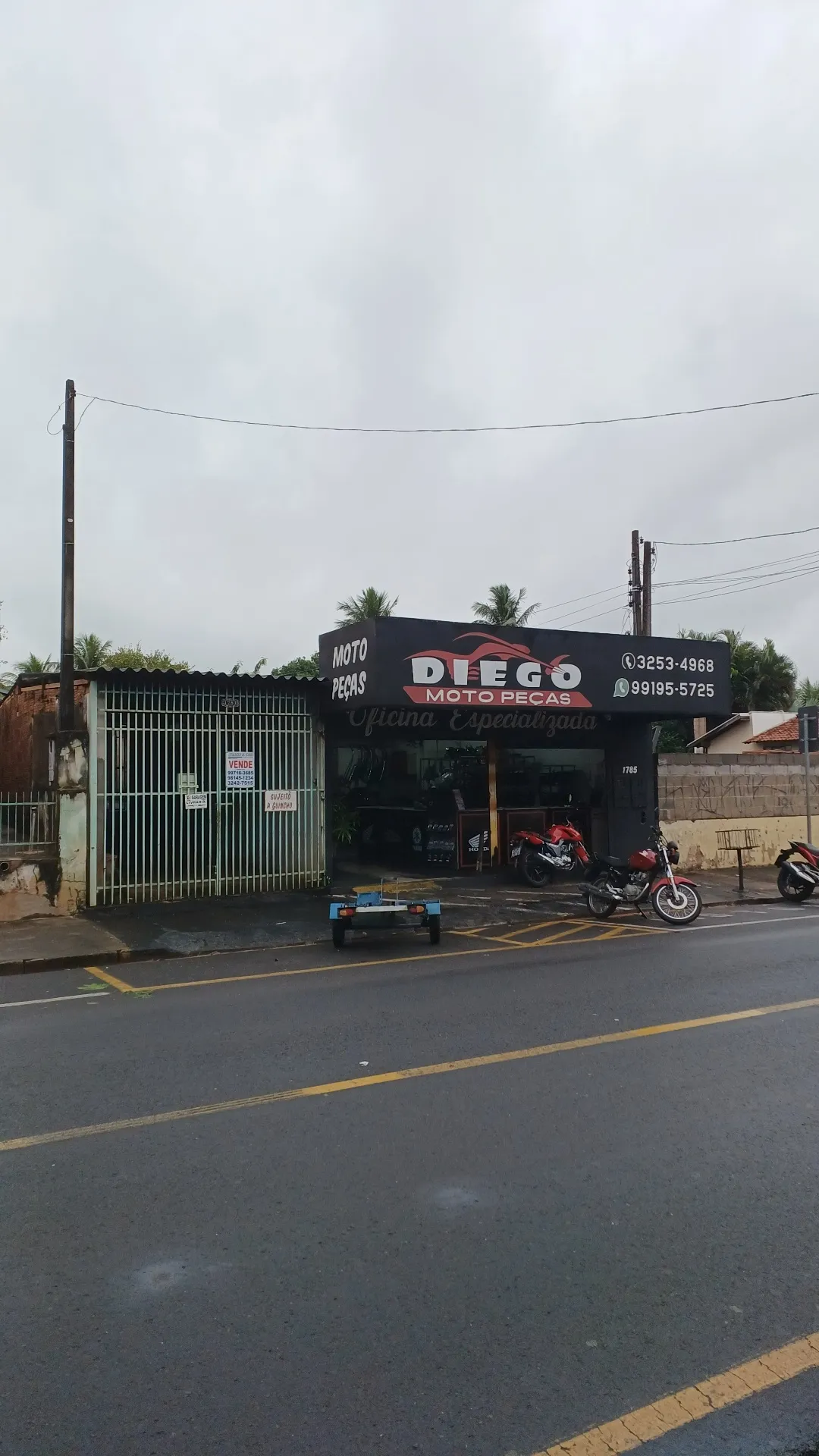 Loja / Salão / Ponto Comercial à venda, 570m² — foto 1 de 5