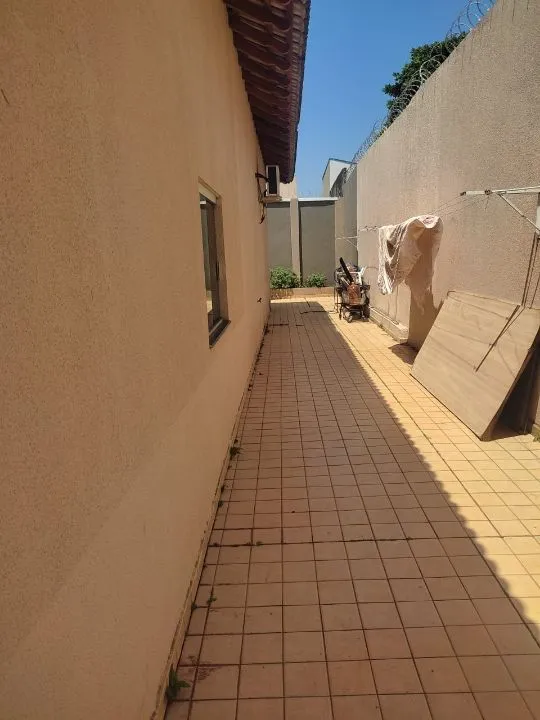Casa com 4 quartos à venda, 800m² — foto 7 de 23