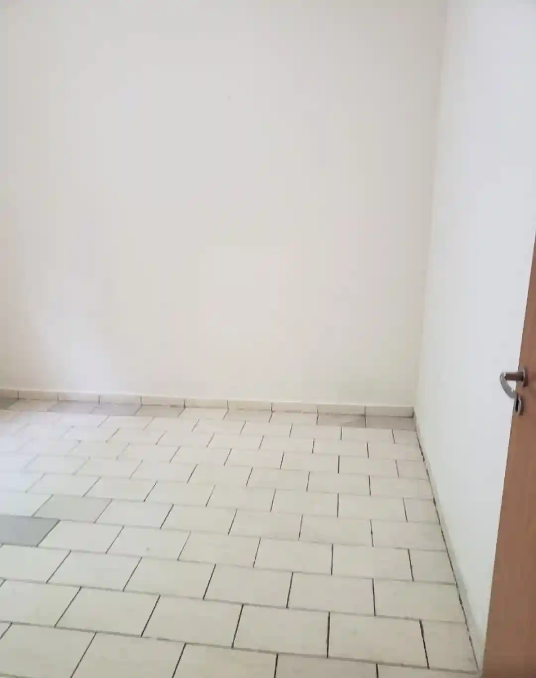 Casa com 2 quartos à venda, 85m² — foto 2 de 12