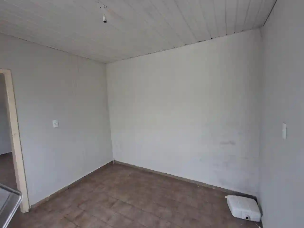 Casa com 1 quarto para aluguel, 35m² — foto 2 de 7