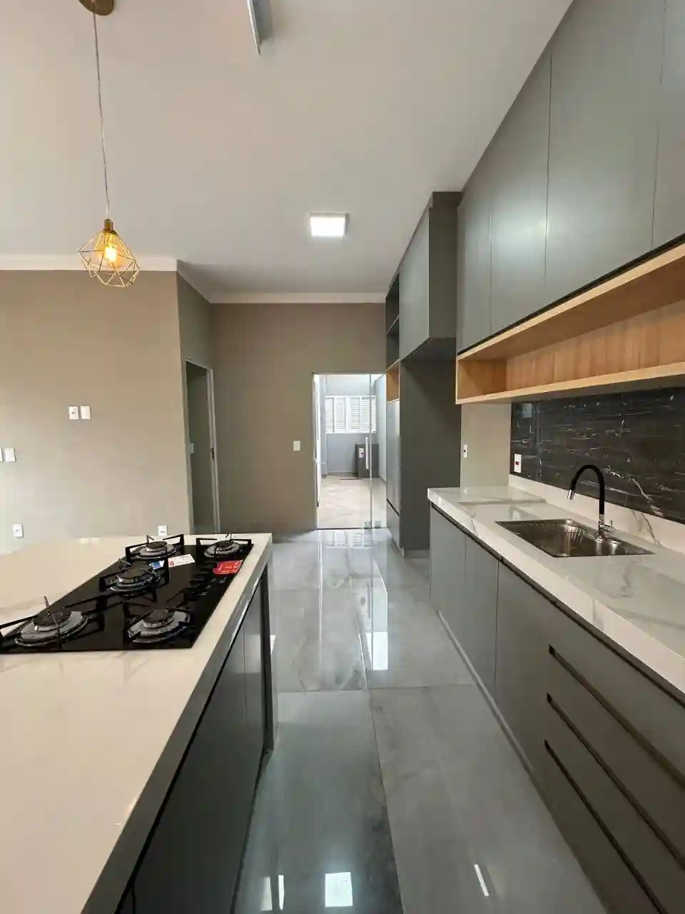 Casa com 3 quartos à venda, 120m² — foto 9 de 32