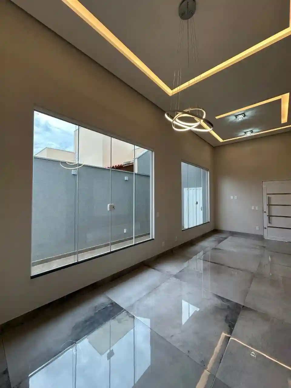 Casa com 3 quartos à venda, 120m² — foto 4 de 32