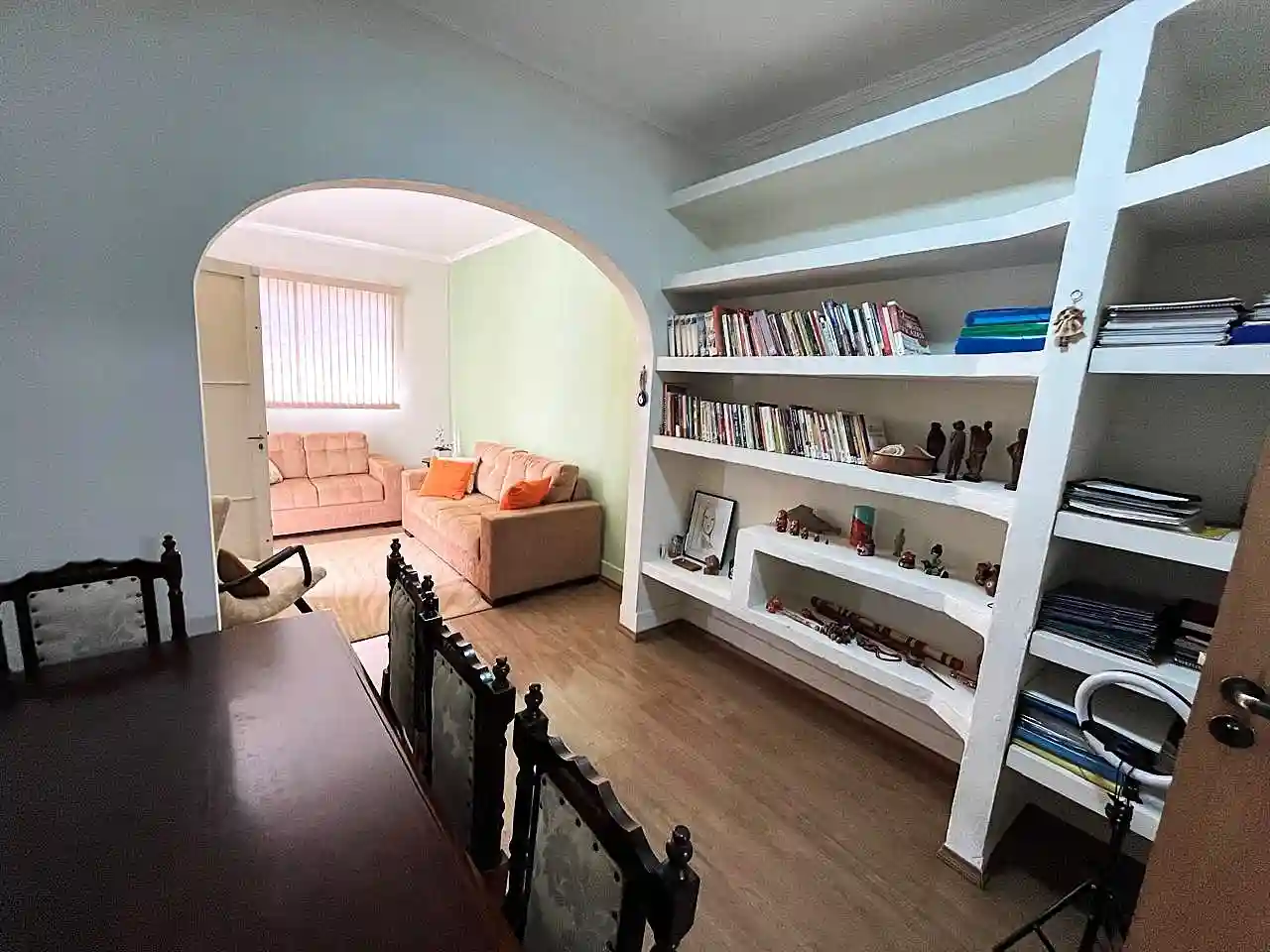 Casa Comercial com 5 quartos à venda, 300m² — foto 14 de 16