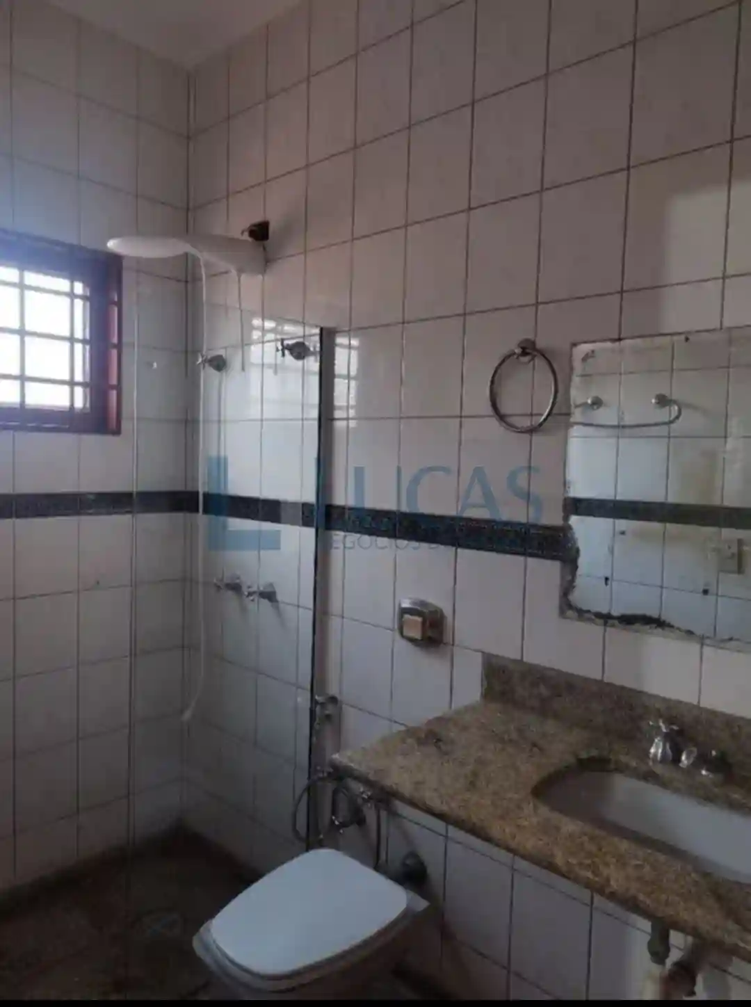 Casa com 3 quartos à venda, 248m² — foto 13 de 18
