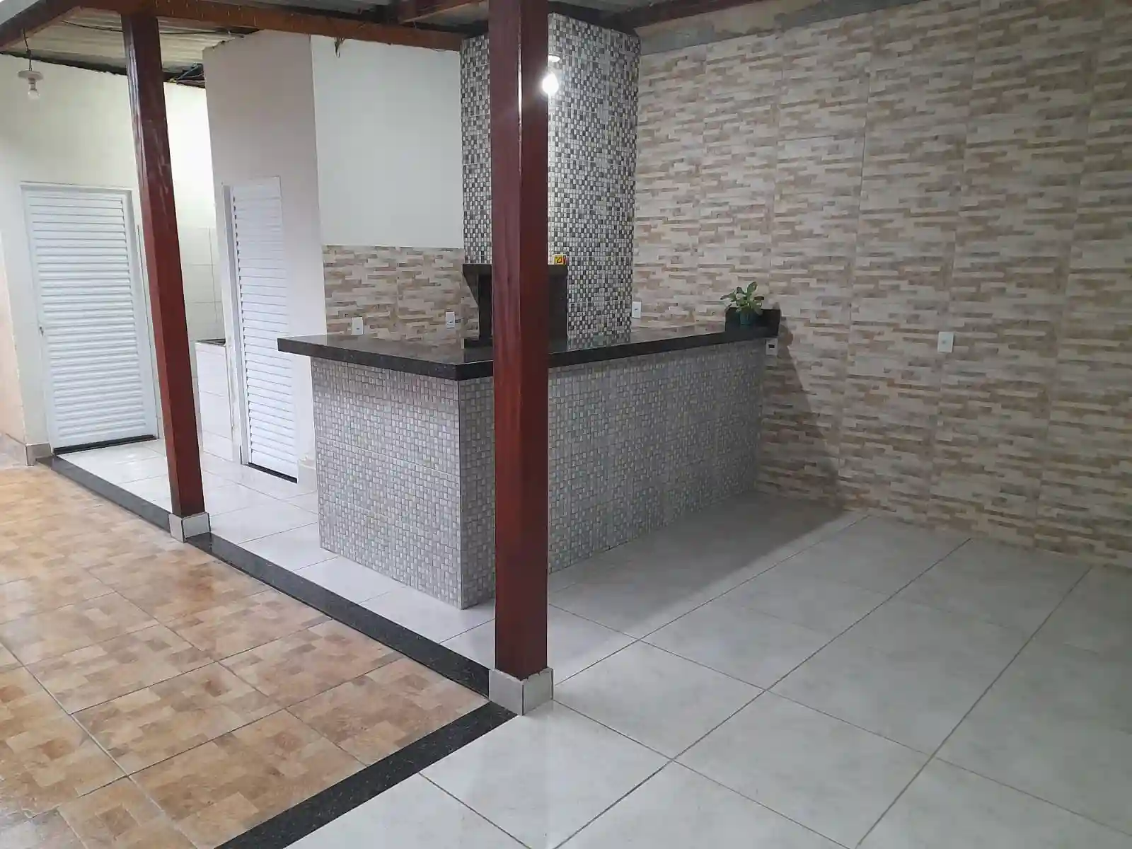 Casa com 3 quartos à venda, 242m² — foto 16 de 20
