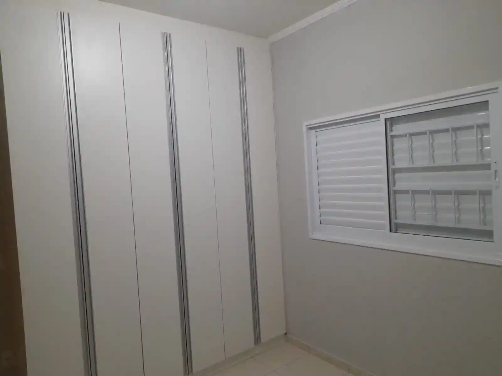 Casa com 3 quartos à venda, 242m² — foto 1 de 20