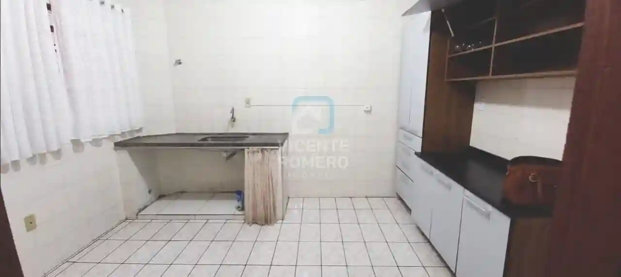 Apartamento com 3 quartos à venda, 94m² — foto 4 de 9