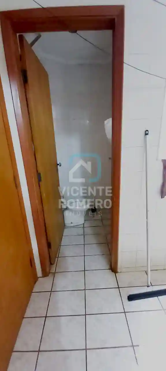Apartamento com 3 quartos à venda, 94m² — foto 2 de 9
