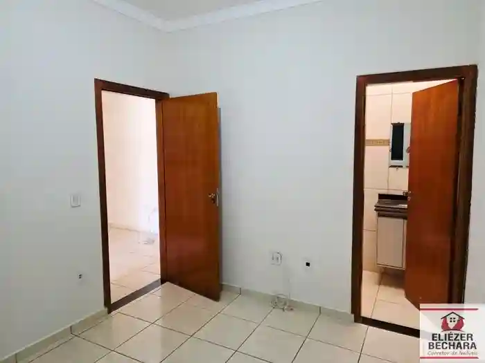 Casa com 3 quartos à venda, 290m² — foto 4 de 21