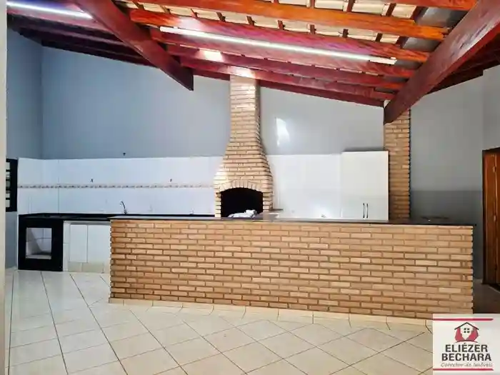 Casa com 3 quartos à venda, 290m² — foto 13 de 21