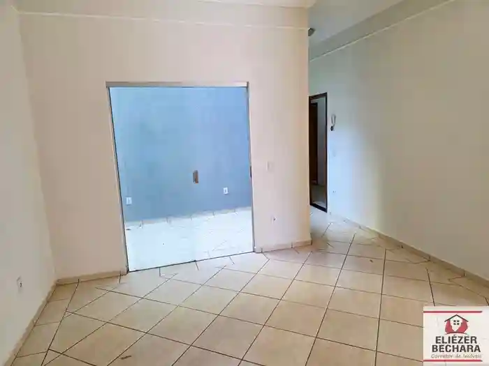 Casa com 3 quartos à venda, 290m² — foto 19 de 21