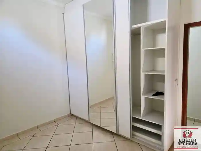 Casa com 3 quartos à venda, 290m² — foto 17 de 21