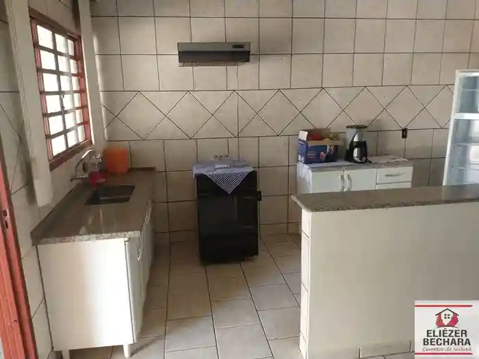 Fazenda / Sítio / Chácara com 3 quartos à venda, 2000m² — foto 5 de 44