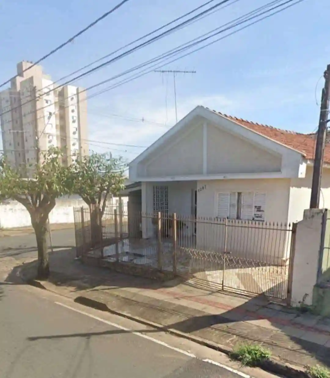 Casa Comercial  à venda, 232m² — foto 2 de 4