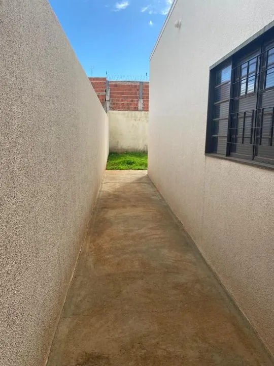 Casa à venda — foto 6 de 10