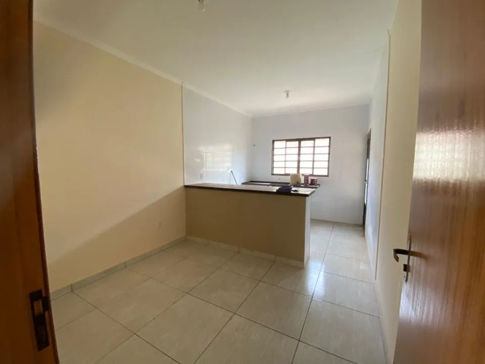 Casa à venda — foto 7 de 10