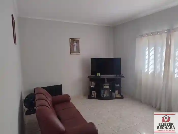 Casa com 3 quartos à venda, 220m² — foto 38 de 58