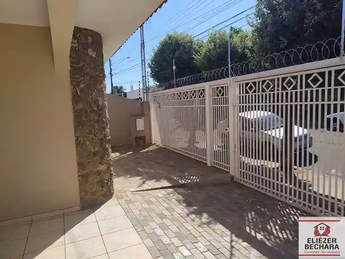 Casa com 3 quartos à venda, 220m² — foto 55 de 58