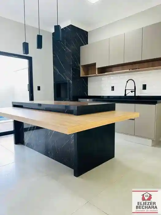 Casa com 3 quartos à venda, 130m² — foto 4 de 18