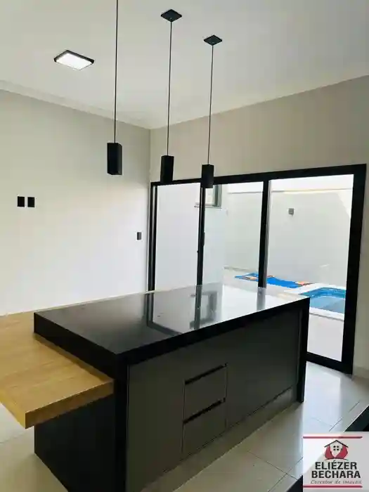 Casa com 3 quartos à venda, 130m² — foto 5 de 18