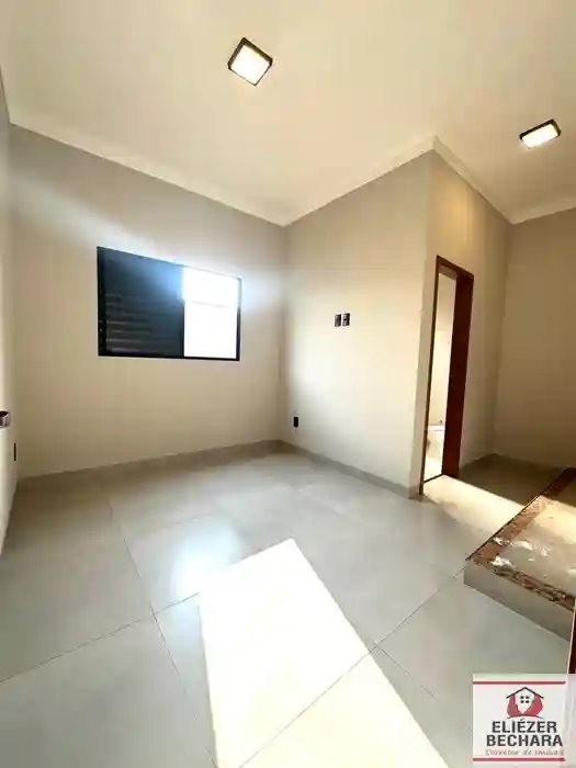 Casa com 3 quartos à venda, 130m² — foto 7 de 18