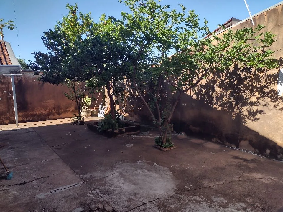 Casa à venda — foto 1 de 7
