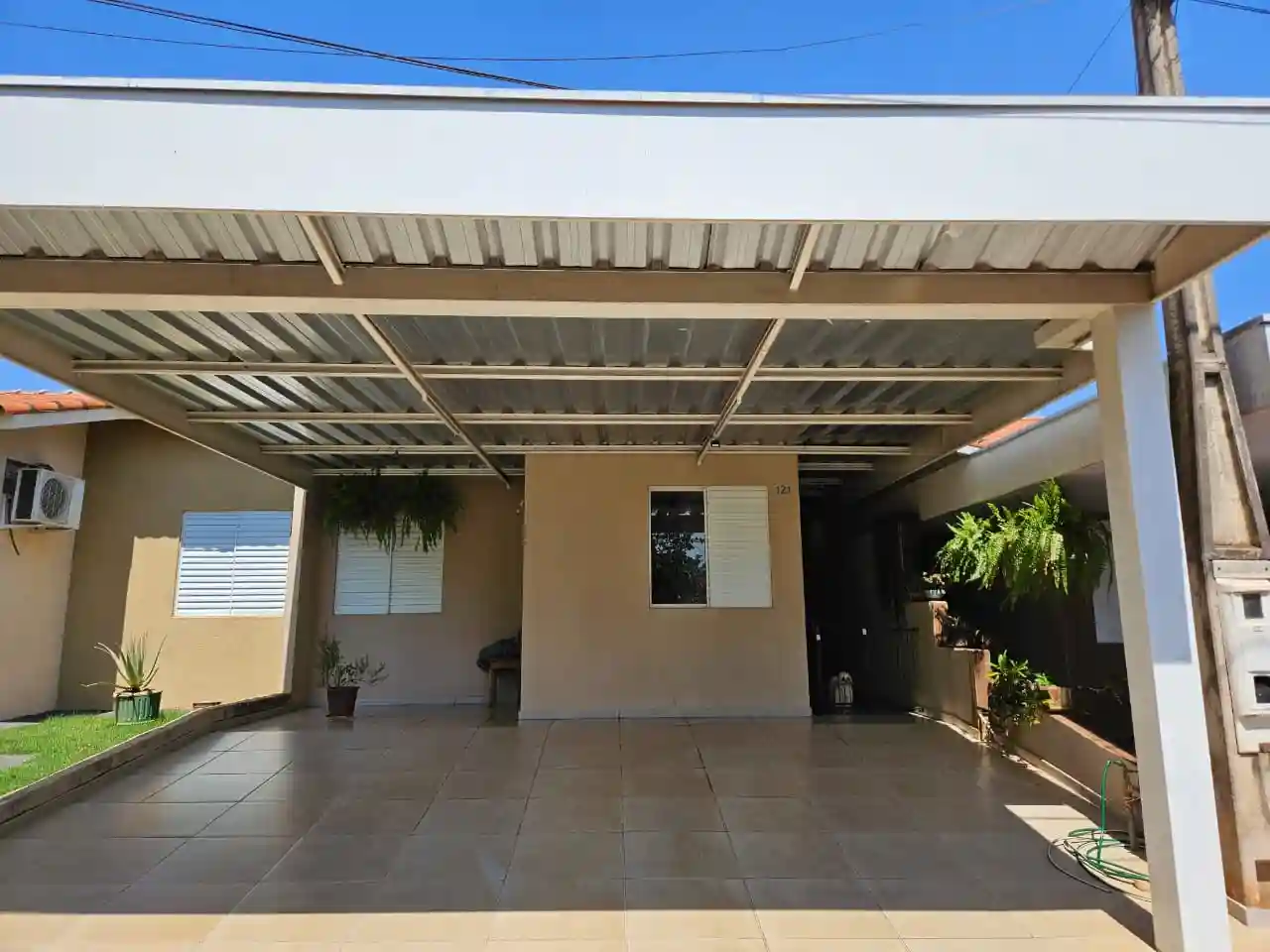 Casa de Condomínio com 2 quartos à venda, 143m² — foto 1 de 6