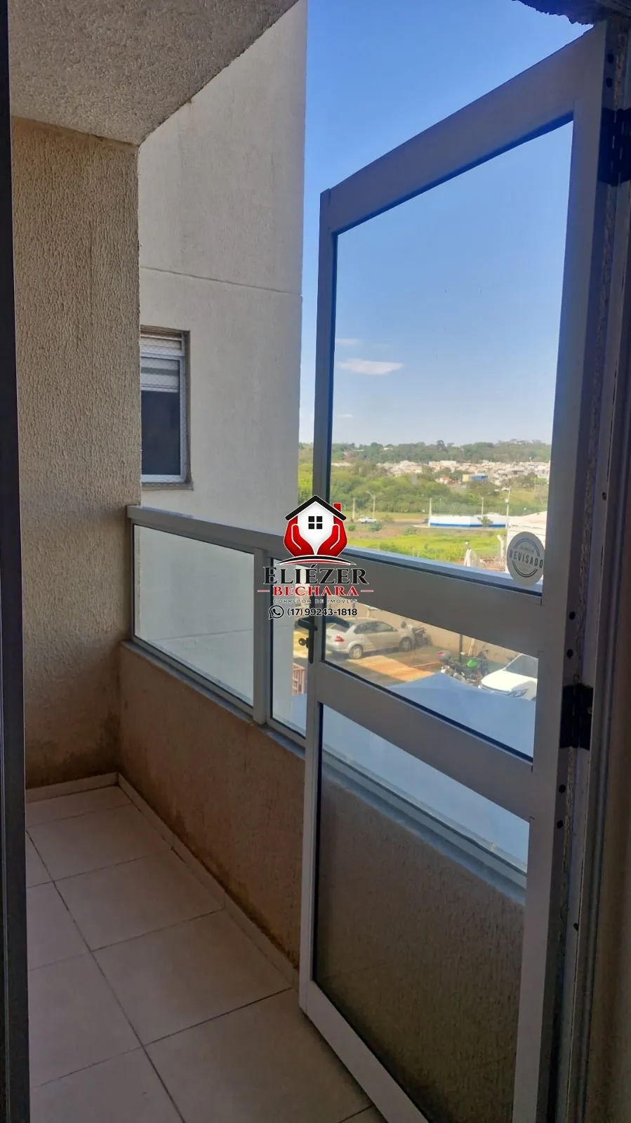 Apartamento com 2 quartos à venda, 45m² — foto 3 de 15