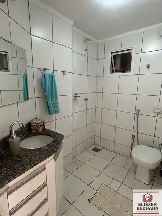Apartamento com 2 quartos à venda, 68m² — foto 3 de 11
