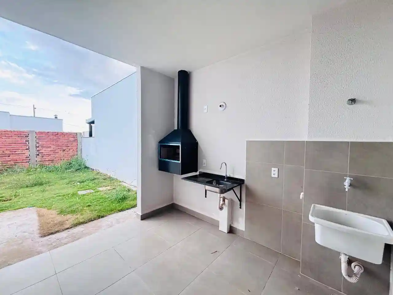 Casa de Condomínio com 3 quartos à venda, 88m² — foto 1 de 47