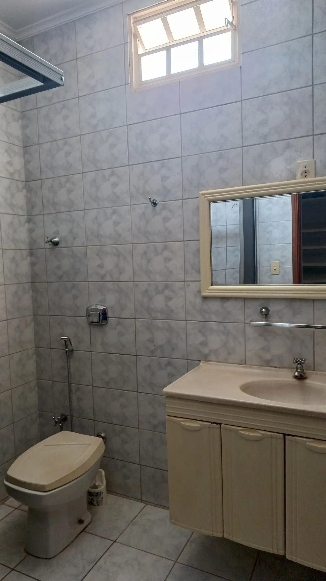 Casa com 4 quartos à venda, 283m² — foto 38 de 42