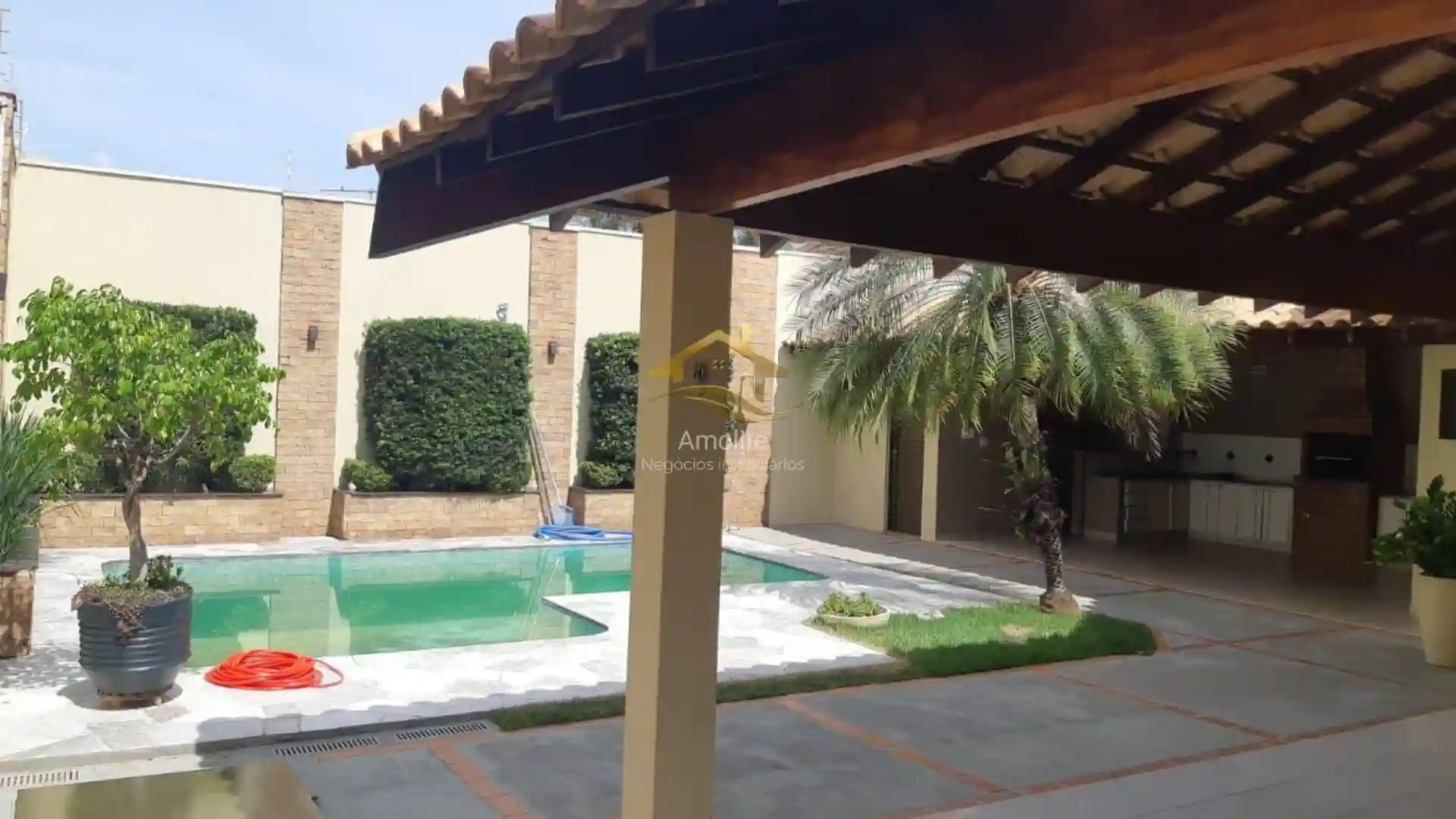 Casa com 3 quartos à venda, 260m² — foto 18 de 20
