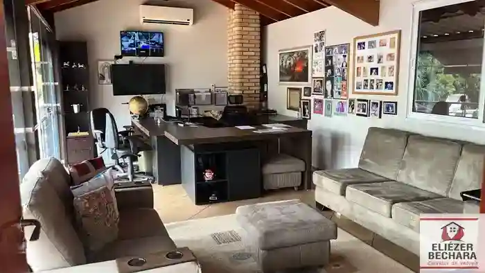 Casa à venda — foto 19 de 37
