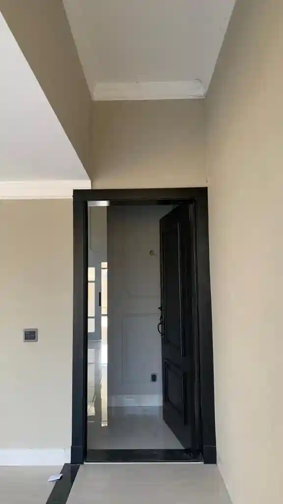 Casa de Condomínio com 3 quartos à venda, 230m² — foto 3 de 30