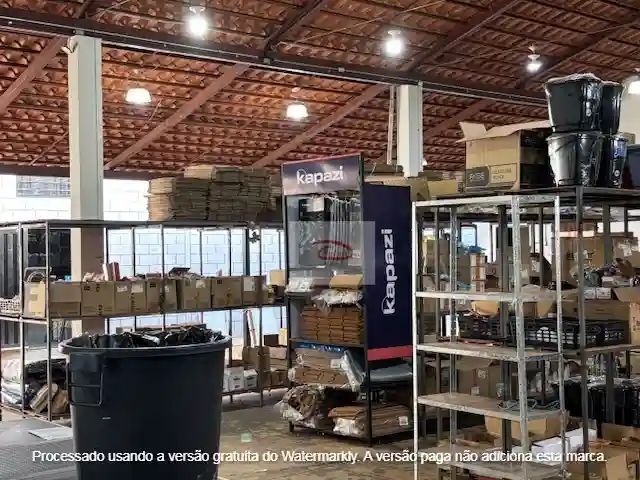 Galpão / Depósito / Armazém  para aluguel, 1200m² — foto 15 de 19