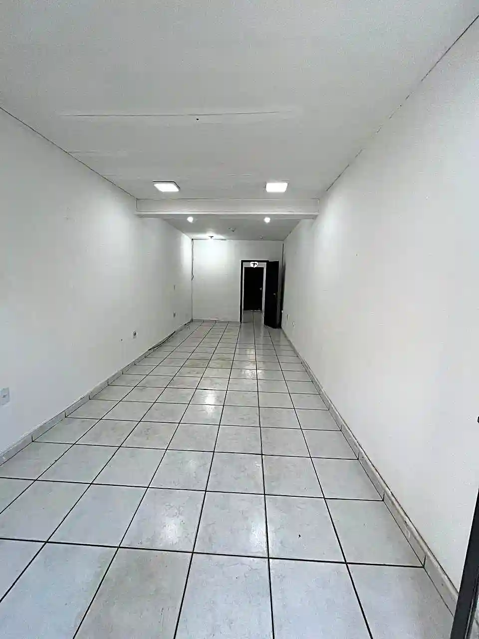 Loja / Salão / Ponto Comercial  para aluguel, 40m² — foto 5 de 10