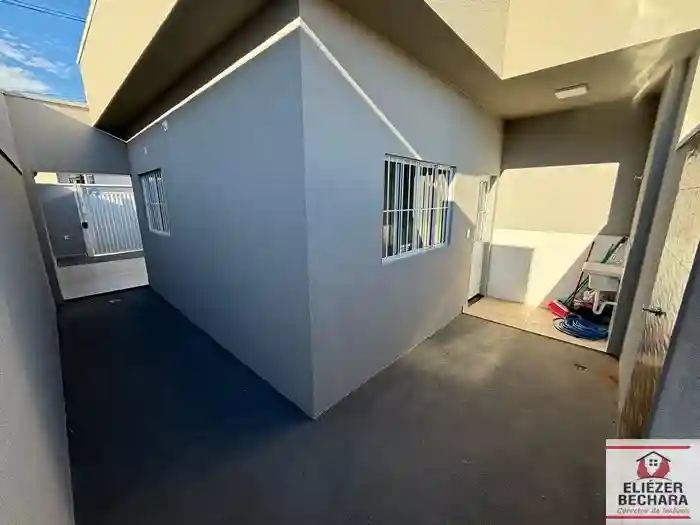 Casa com 2 quartos à venda, 80m² — foto 2 de 21