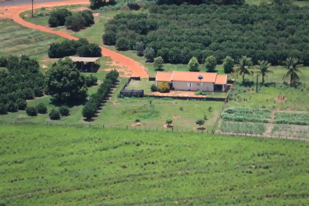 Fazenda / Sítio / Chácara  à venda, 144m² — foto 14 de 15