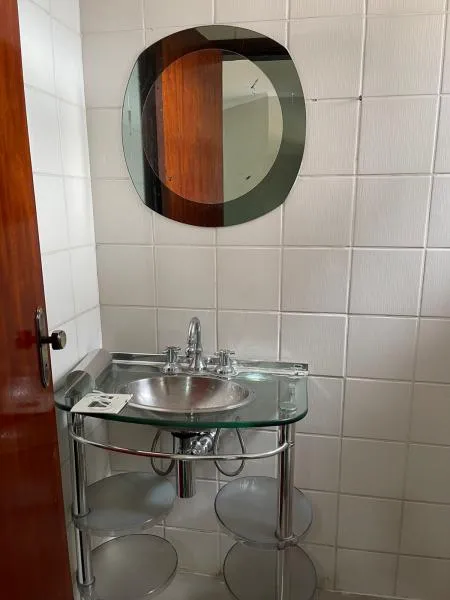 Casa à venda — foto 9 de 11