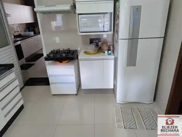 Casa de Condomínio com 3 quartos à venda, 165m² — foto 12 de 47