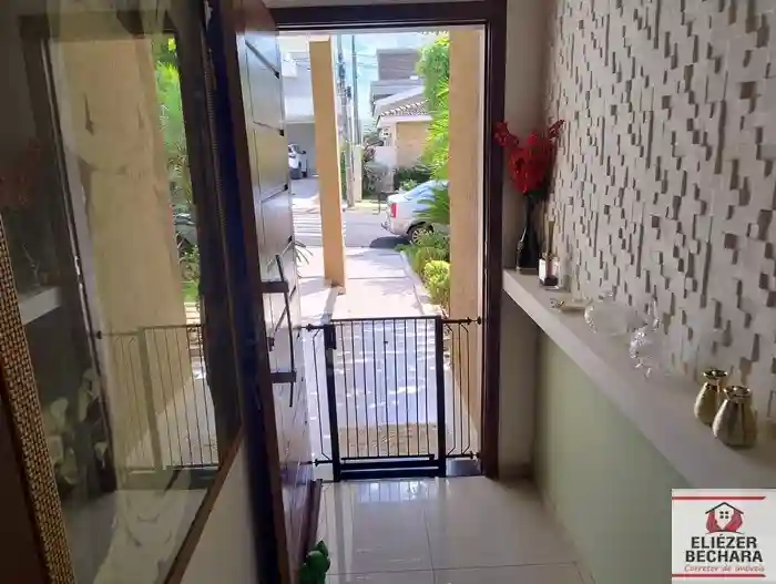 Casa de Condomínio com 3 quartos à venda, 165m² — foto 3 de 47