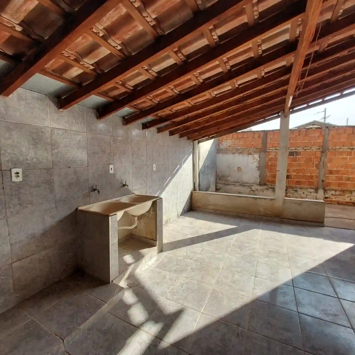 Casa com 3 quartos à venda, 80m² — foto 10 de 13