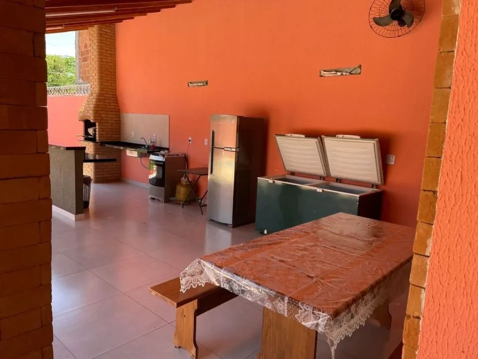 Casa à venda — foto 1 de 7
