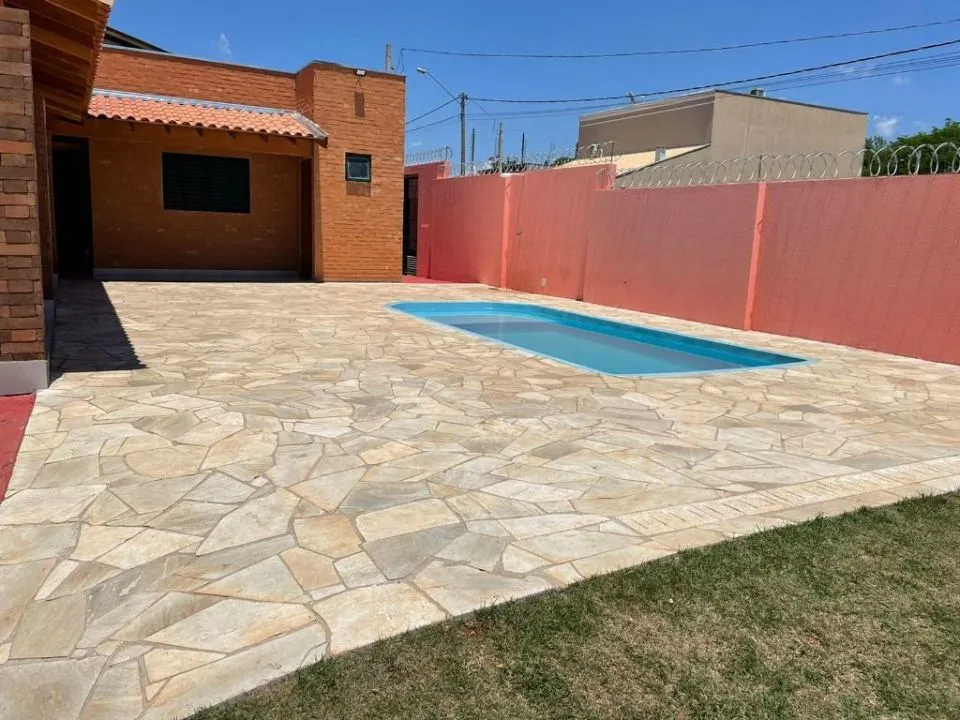 Casa à venda — foto 2 de 7