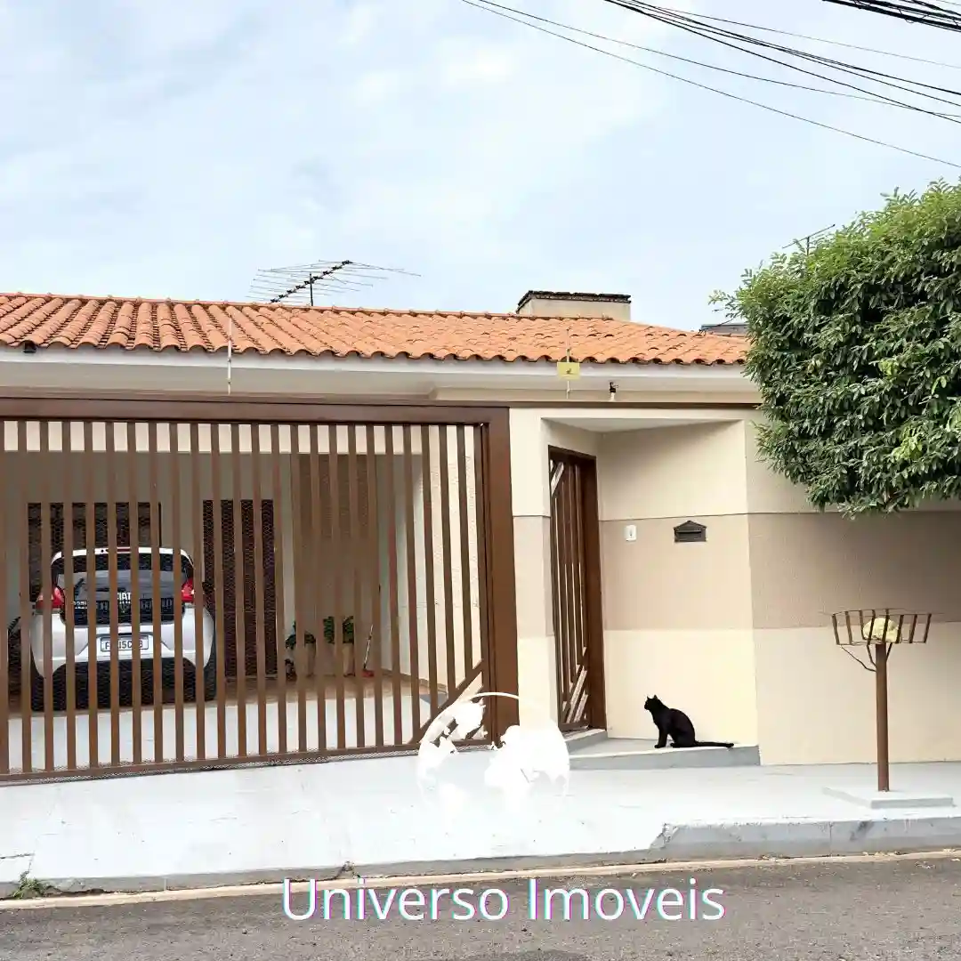 Casa com 3 quartos à venda, 120m² — foto 2 de 14