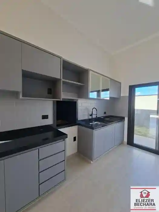 Casa com 3 quartos à venda, 109m² — foto 6 de 17